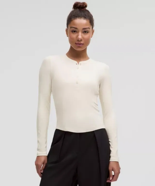 lululemon – Women's Hold Tight Long-Sleeve Henley Top – Color White – Size 14