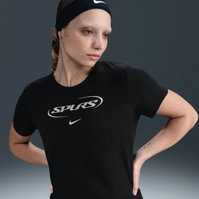 Tottenham Hotspur Women's Nike Football T-Shirt - Black - Cotton