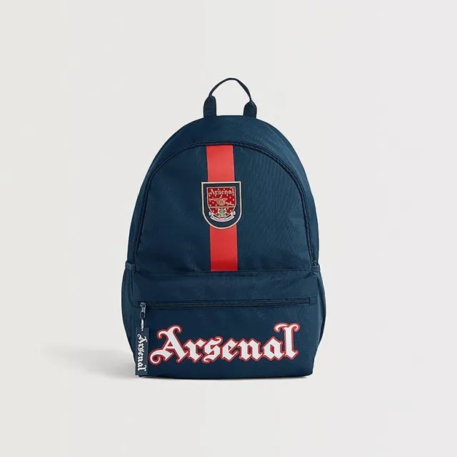 Arsenal Retro Crest Backpack in Navy, Multicolor