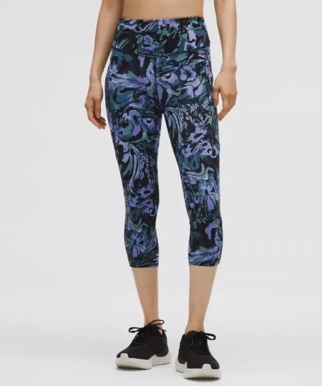 lululemon – Women's Fast and Free High-Rise Crop Leggings 5 Pocket – 19" – Color Printed – Size 0