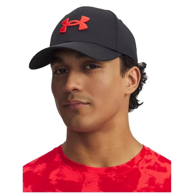 Under Armour  Blitzing Low Men's Stretch Fit Cap Black / Racer Red L/XL
