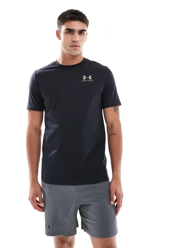 Under Armour  Left Chest Logo Men's Short Sleeve Black / City Khaki XL