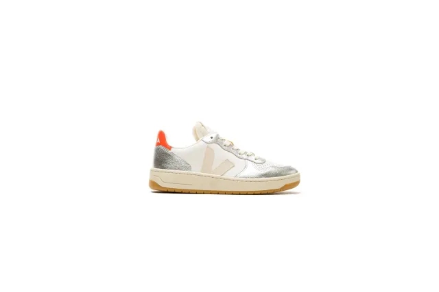 V-10 LEATHER