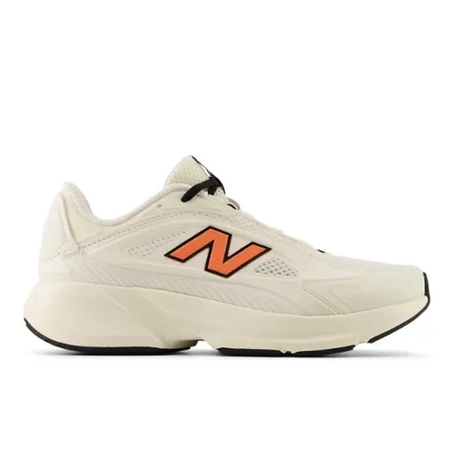 New Balance Women's CTLYST in White/Beige/Red Synthetic