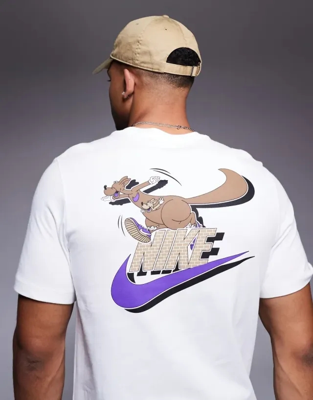 Nike Club Varsity T-Shirt In White