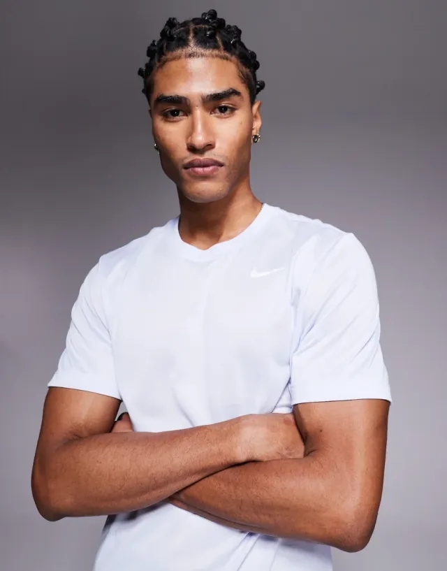 Nike Training Legend Dri-Fit Veneer T-Shirt In Grey