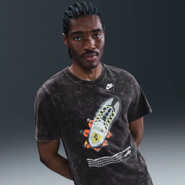 Nike Sportswear T-Shirt - Black - Cotton