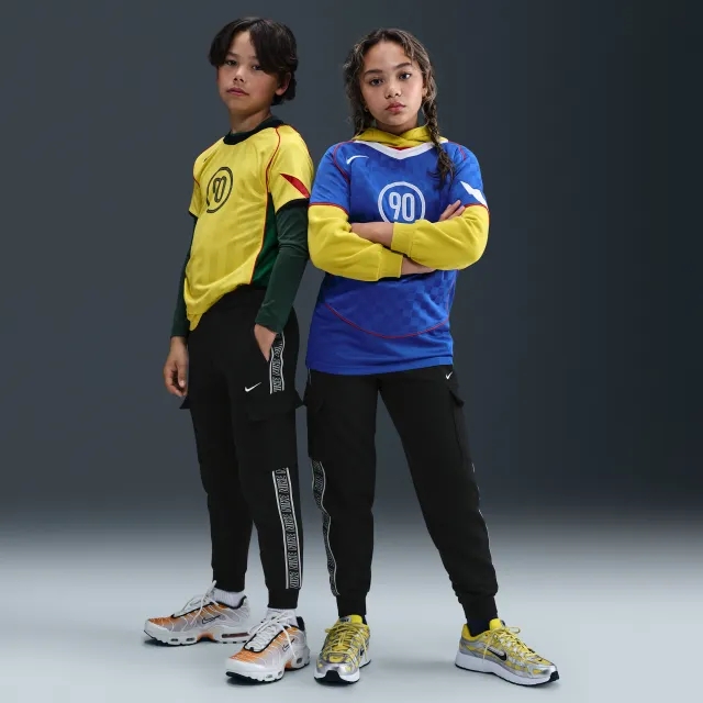 Nike Sportswear Club Fleece Older Kids' Cargo Trousers - Black - Cotton/Polyester