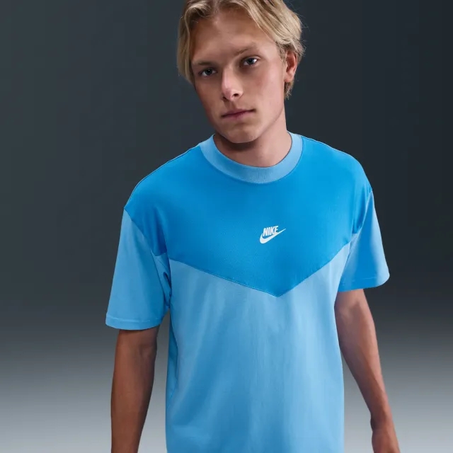 Nike Sportswear Men's T-Shirt - Blue - Cotton