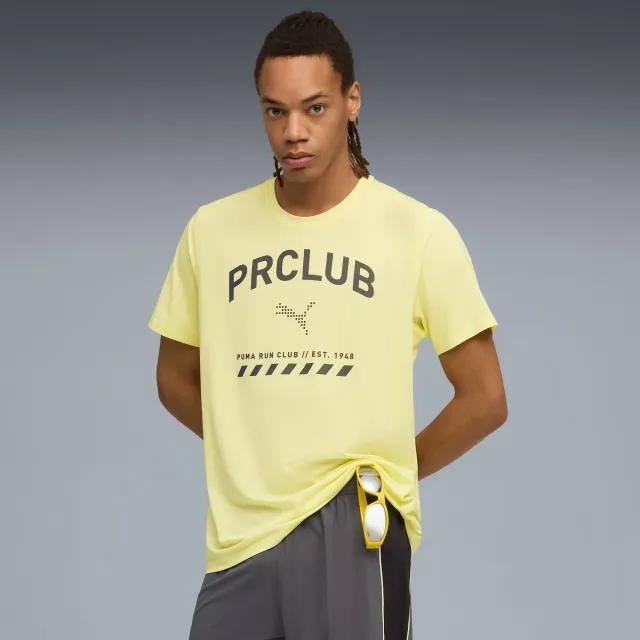PUMA Run Club Graphic Mesh T-Shirt Men, Gold Moon, size 3XL