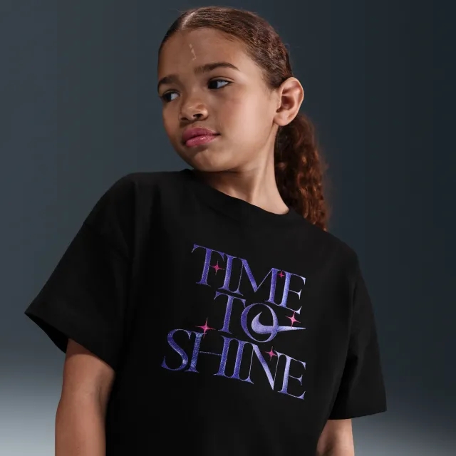 Nike Sportswear Older Kids' (Girls') T-Shirt - Black