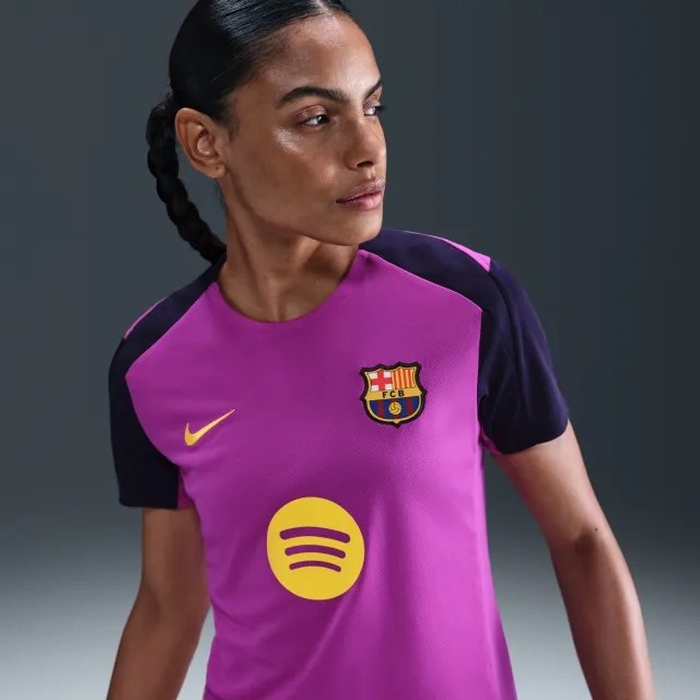 F.C. Barcelona Strike Women's Nike Dri-FIT Football Short-Sleeve Top - Vivid Purple - Sustainable Materials