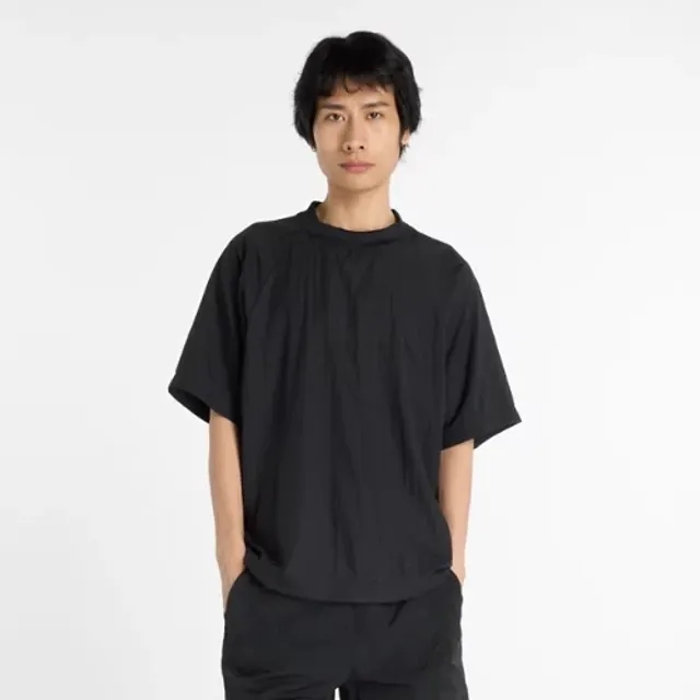 New Balance Men's NB Grey Woven T-Shirt in Black Nylon