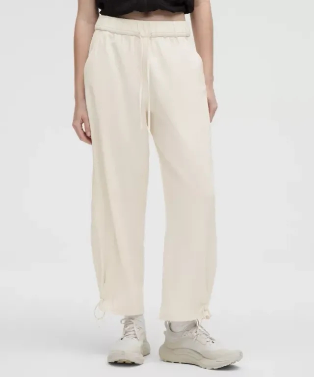 lululemon – Women's Cinchable Cuff High-Rise Joggers – Color White – Size L