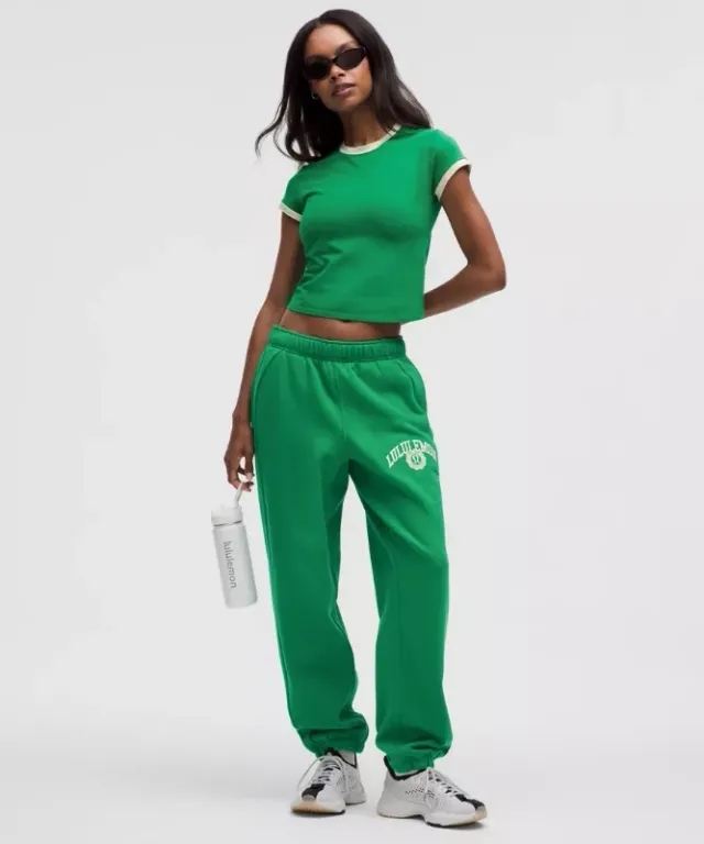 lululemon – Women's Scuba Mid-Rise Oversized Joggers Graphic – Color Green – Size L