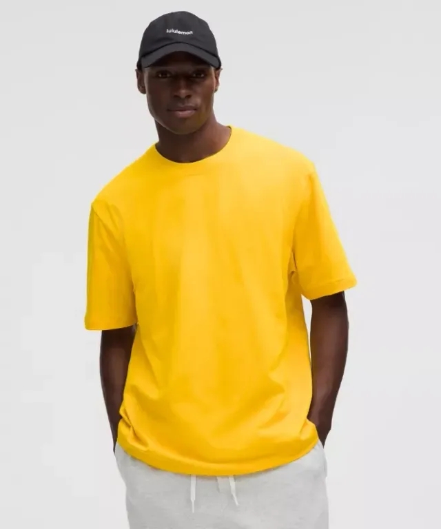 lululemon – Men's Heavyweight Jersey T-Shirt – Color Yellow – Size L