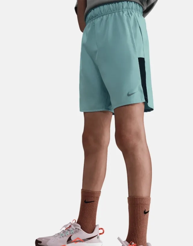 Nike Older Kids Challenger Shorts in Green/Black 