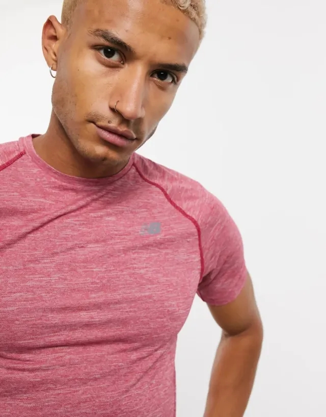 New Balance Training Tenacity Logo T-Shirt In Red