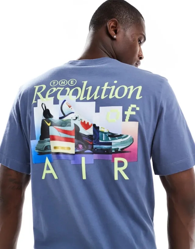 Nike Graphic T-Shirt In Blue