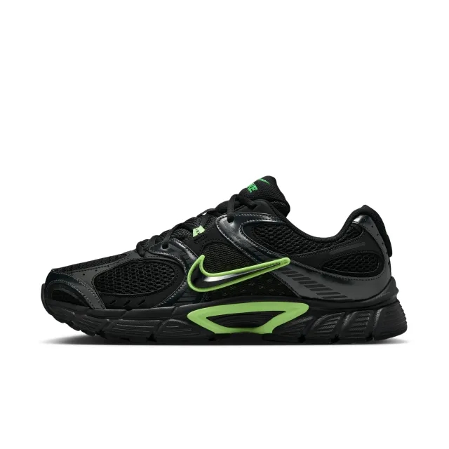 Nike V5 RNR Men's Shoes - Black - Recycled Content Minimum