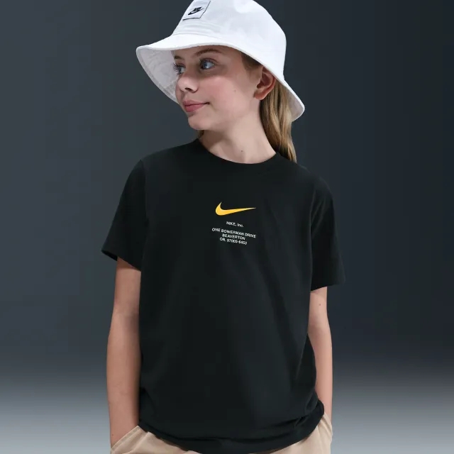 Nike Sportswear Older Kids' (Boys') T-Shirt - Black