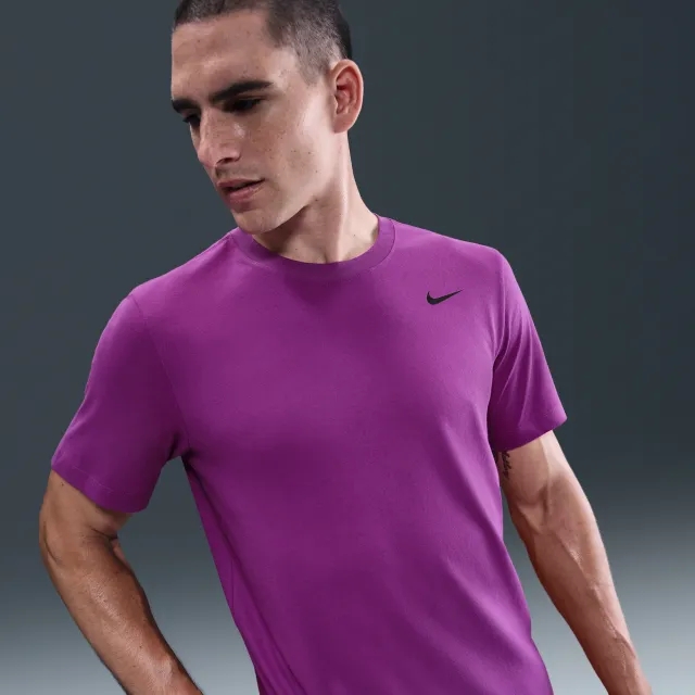 Nike Dri-FIT Men's Fitness T-Shirt - Purple