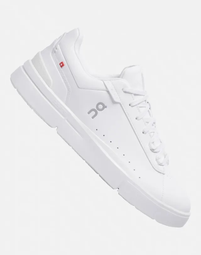 Men's On The Roger Advantage Trainers in White 