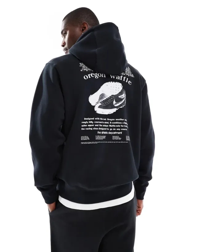 Nike Club Graphic Hoodie In Black