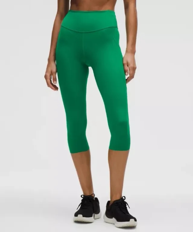 lululemon – Women's Fast and Free High-Rise Crop Leggings 5 Pocket – 19" – Color Green – Size 0