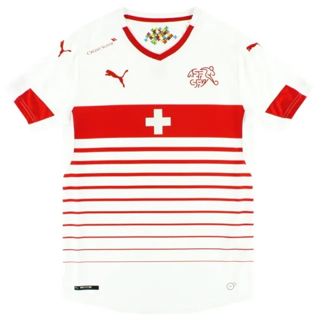 2016-17 Switzerland Puma Away Shirt S - Switzerland / Very Good 