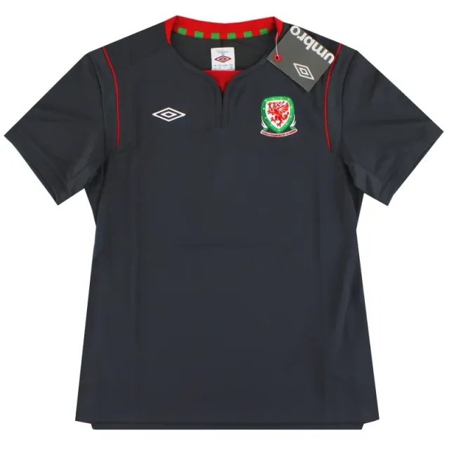 2011-12 Wales Umbro Womens Away Shirt *w/tags* - Wales / w/tags 