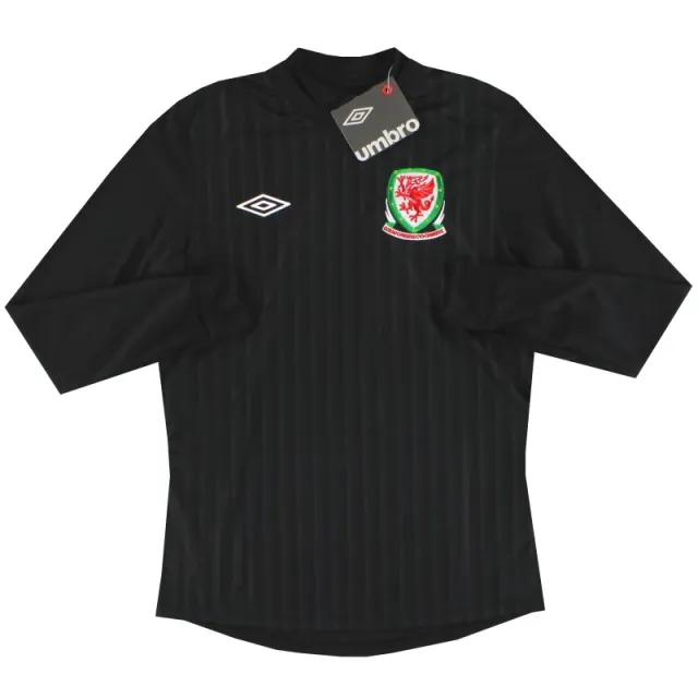 2012-13 Wales Umbro Goalkeeper Shirt *w/tags* S - Wales / w/tags 