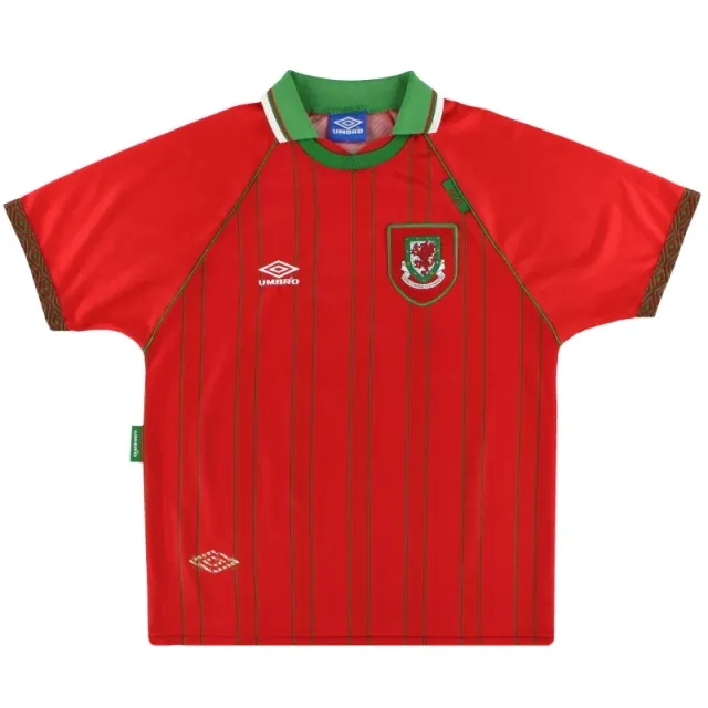 1994-96 Wales Umbro Home Shirt M - Wales / Very Good 
