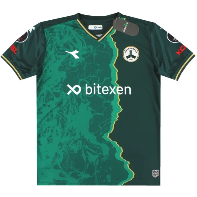 2022-23 Giresunspor Diadora Fourth Shirt *BNIB* - Other Turkish Clubs / BNIB 