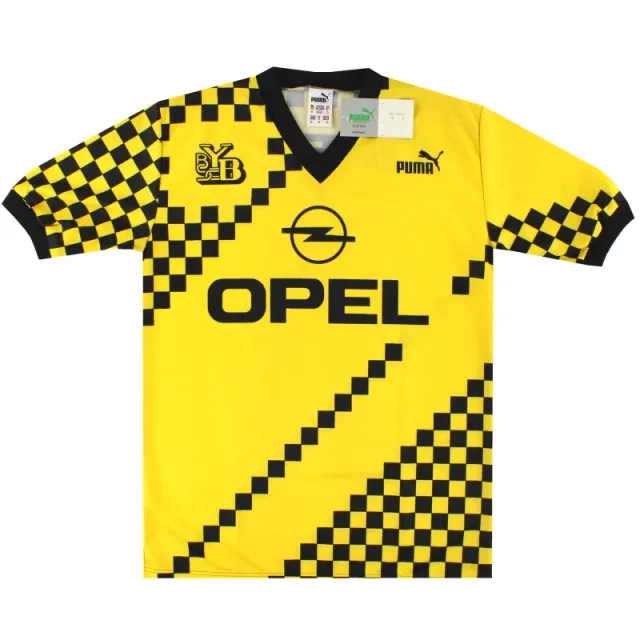 1991-94 Young Boys Puma Home Shirt *w/tags* M - Other European Clubs / w/tags 