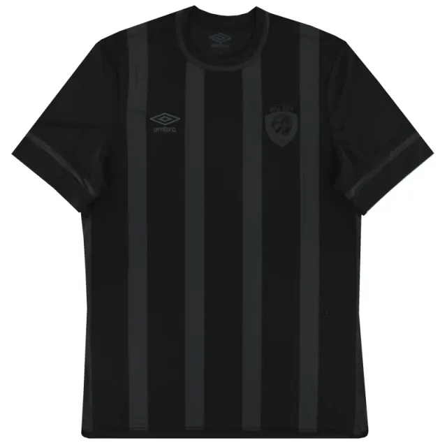2021-23 Hull City Umbro Away Shirt *As New* - Hull City / As New 