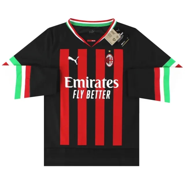 2022-23 AC Milan Puma Oversized Winter Shirt *w/tags* - AC Milan / w/tags 