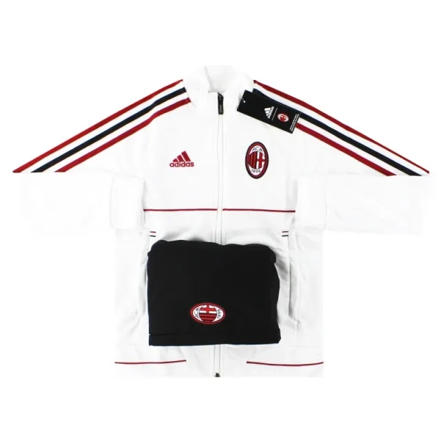 2017-18 AC Milan adidas Tracksuit *BNIB* S.Boys - AC Milan / BNIB 