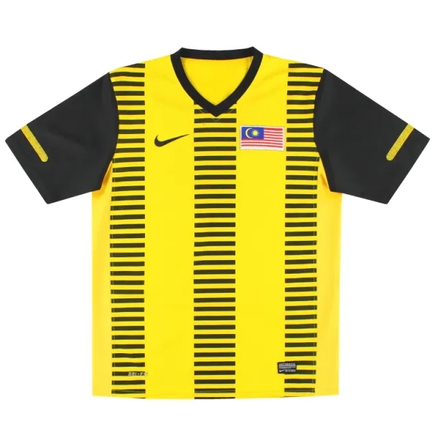 2010-11 Malaysia Nike Home Shirt M - Asian / Good 