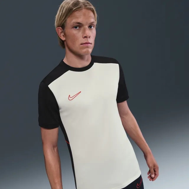 Nike Academy Men's Dri-FIT Short-Sleeve Football Top - White - Polyester