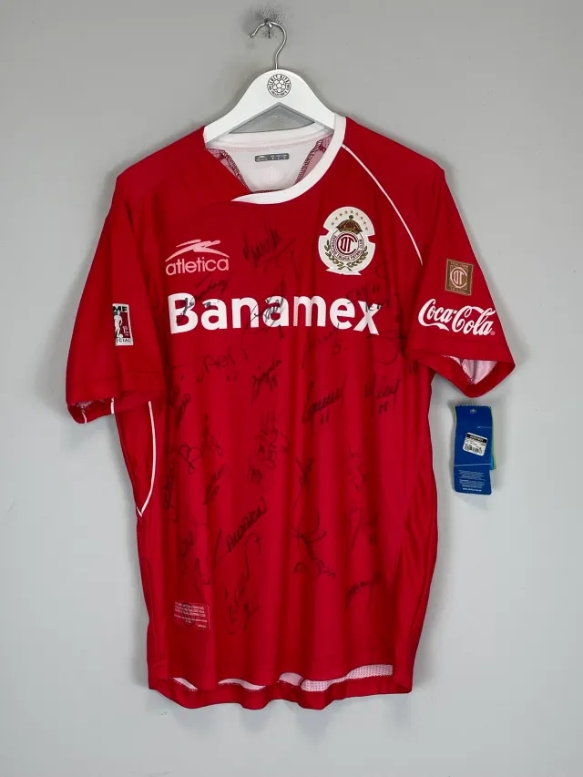 2009/10 TOLUCA *SQUAD SIGNED* BNWT HOME SHIRT (L) ATLETICA | Cult Kits
