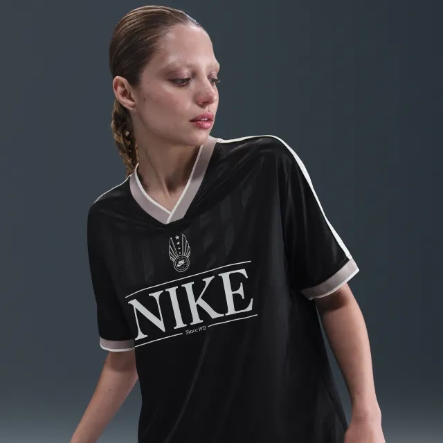 Nike Sportswear Women's V-Neck Jersey Top - Black - Sustainable Materials