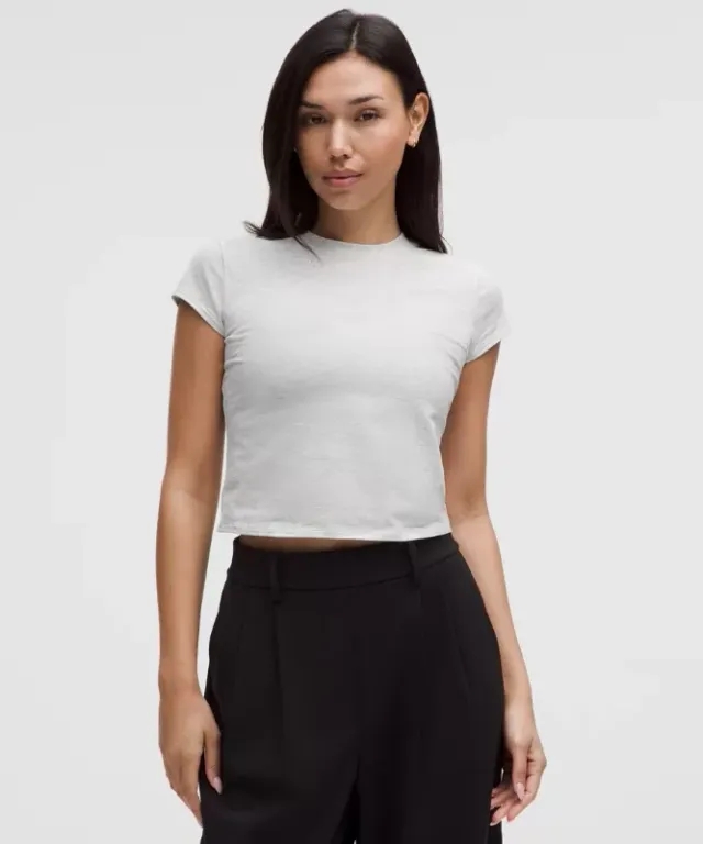 lululemon – Women's Organic Baby Tee – Color Light Grey/Grey – Size L