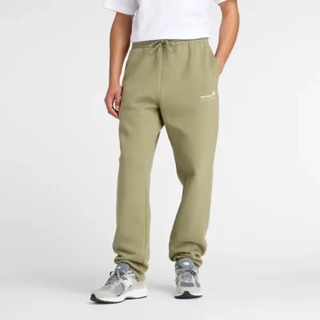 New Balance Men's Linear Graphic Fleece Pant in Green Poly Fleece