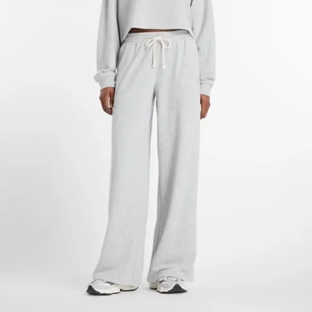 New Balance Women's Coastal Fleece Pant in Grey Poly Knit