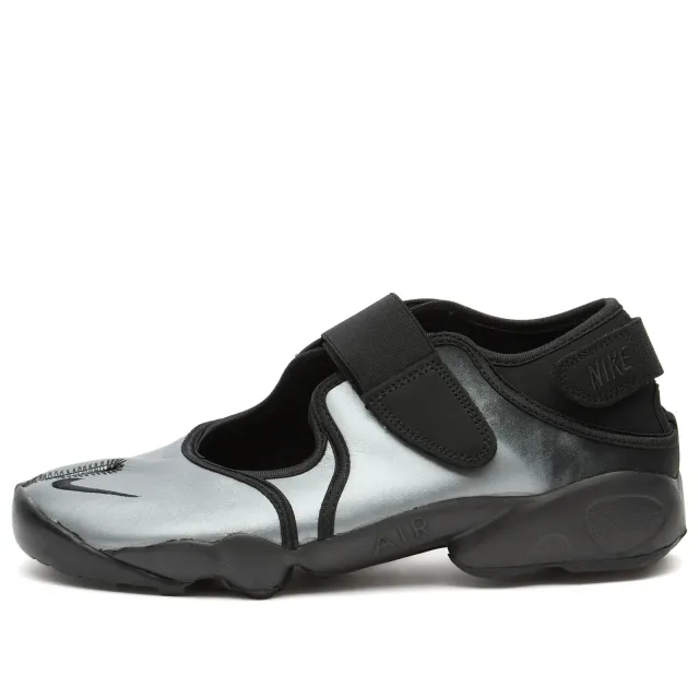 Nike Women's Air Rift Ltr Sneaker Silver/Black