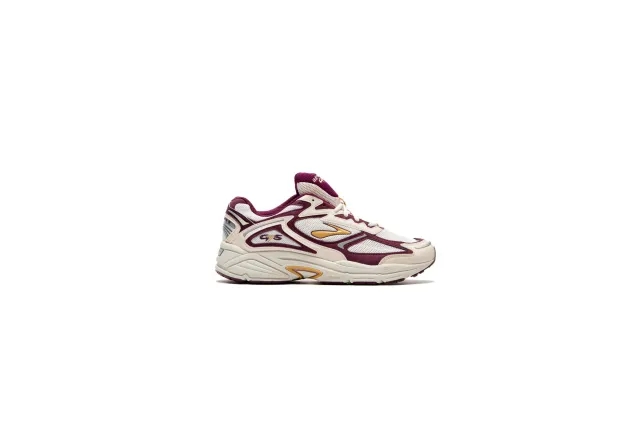 Brooks Adrenaline GTS 4
