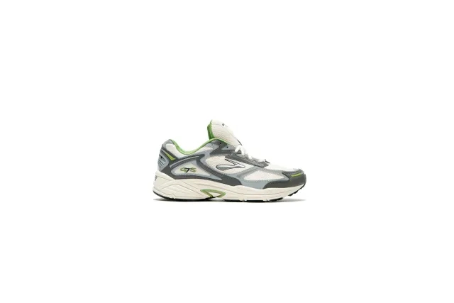 Brooks Adrenaline GTS 4