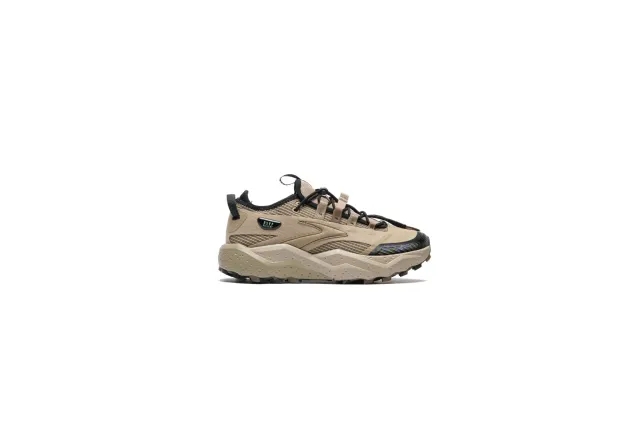 Brooks RSVP Gallery x Caldera 8