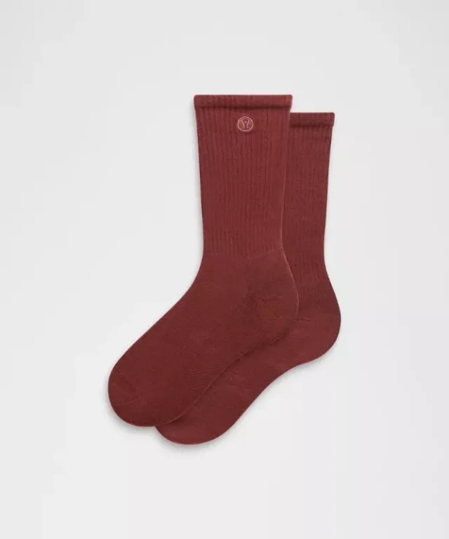 lululemon – Unisex Daily Essential Crew Socks – Color Red – Size L